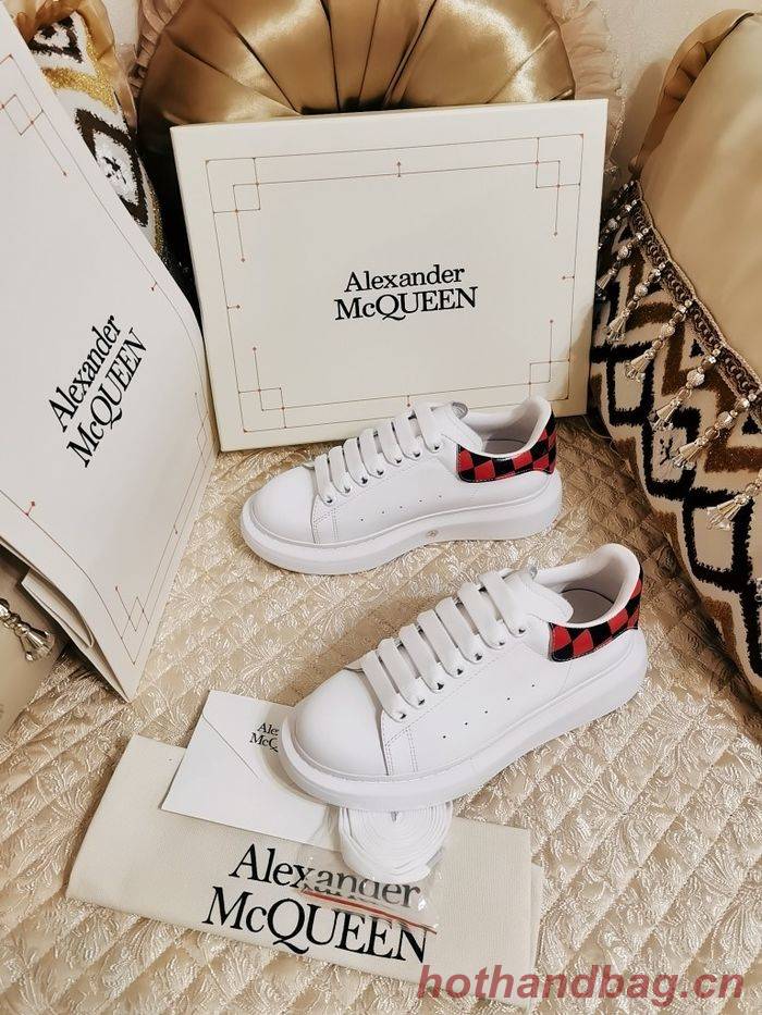 Alexander Mcqueen Couple Shoes AMS00012